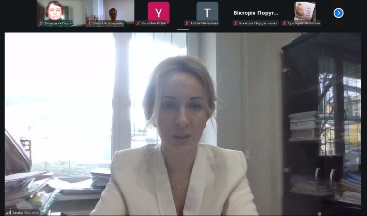 26 березня 2026 року у межах Тижня кар’єри відбулася зустріч студентів із випускницею юридичного факультету Харківського національного університету імені В. Н. Каразіна — адвокатом, керівником юридичного відділу ГО «Харківська правозахисна група» Беспалою Тамілою Сергіївною. 